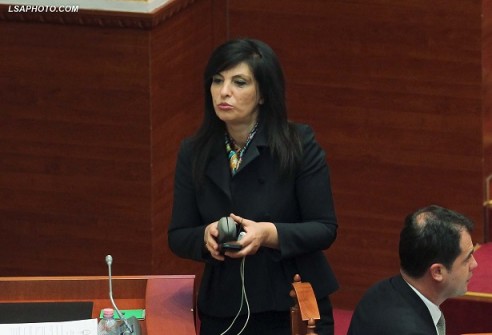 Shpëtim Nazarko / Jozefina mallkon, Berisha e Meta heshtin, Basha heziton, Rama nënqesh jozefina topalli