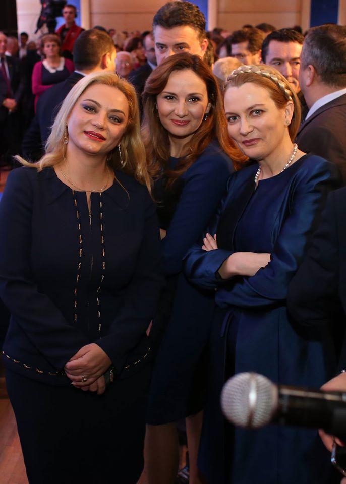 politikanet shqiptare 5