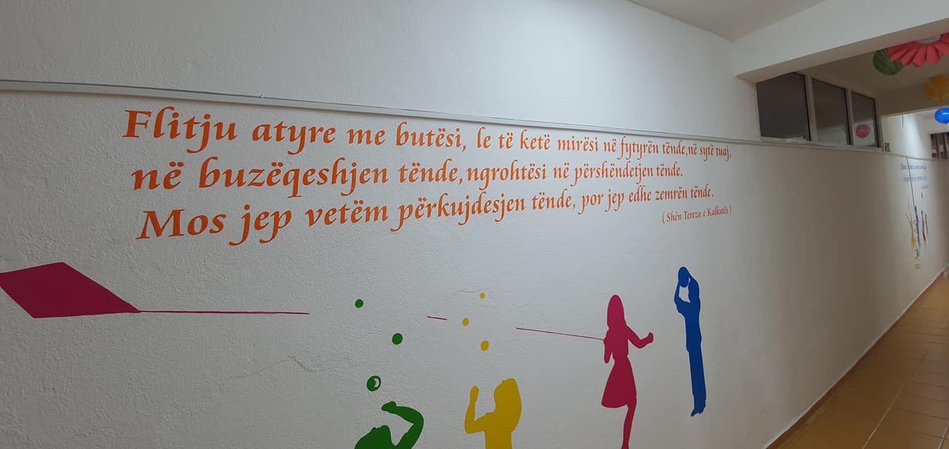 Fotot/ Një shpresë e re për 50 fëmijë në pamundësi ekonomike, hapet Qendra ditore në Mat 7 84914873 2024246407721834 5122868554936352768 o