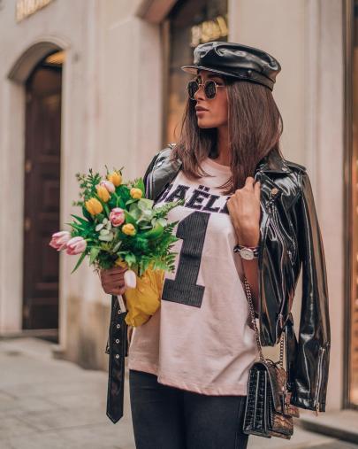 Kush është Jori, modelja shqiptare që po mahnit Italinë 14 Jori Delli 15