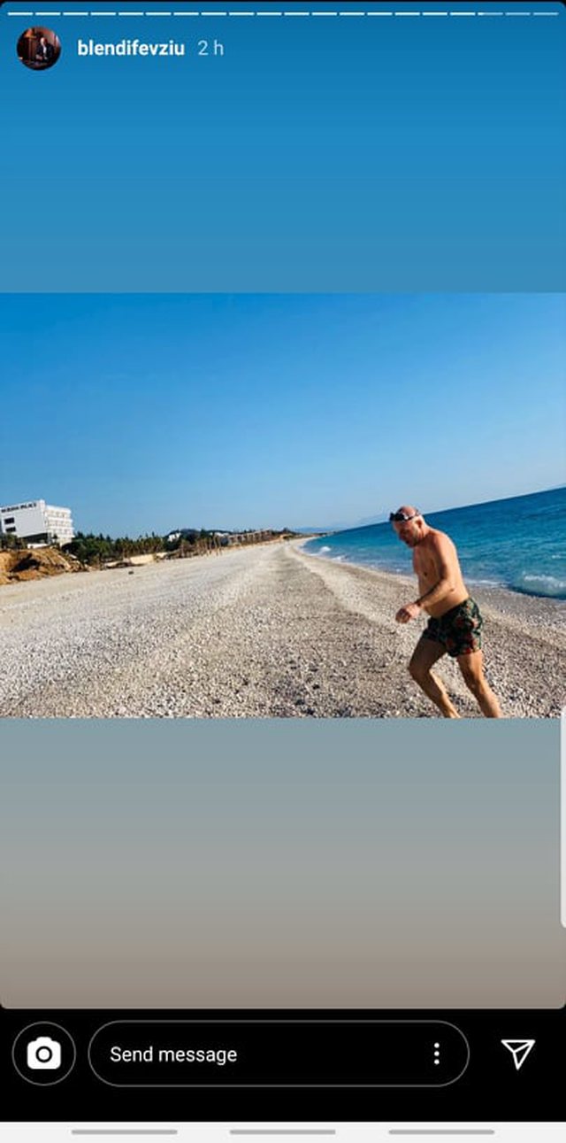 Blendi Fevziu i lë të gjithë pa fjalë me veprimin që bën 1 blendi fevziu