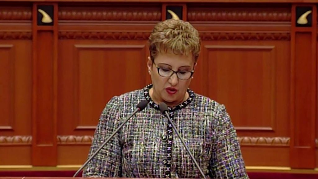 Djali i deputetes së PS-së rezulton pozitiv me Covid-19, sillet në spitalin infektiv Antoneta Dhima