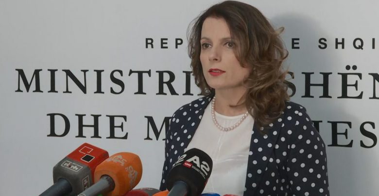 “Numri i të infektuarve do të rritet”, Tomini: Presim raste të tjera B2CB43A3 6A34 4C97 9611 FDF67FE55D6A