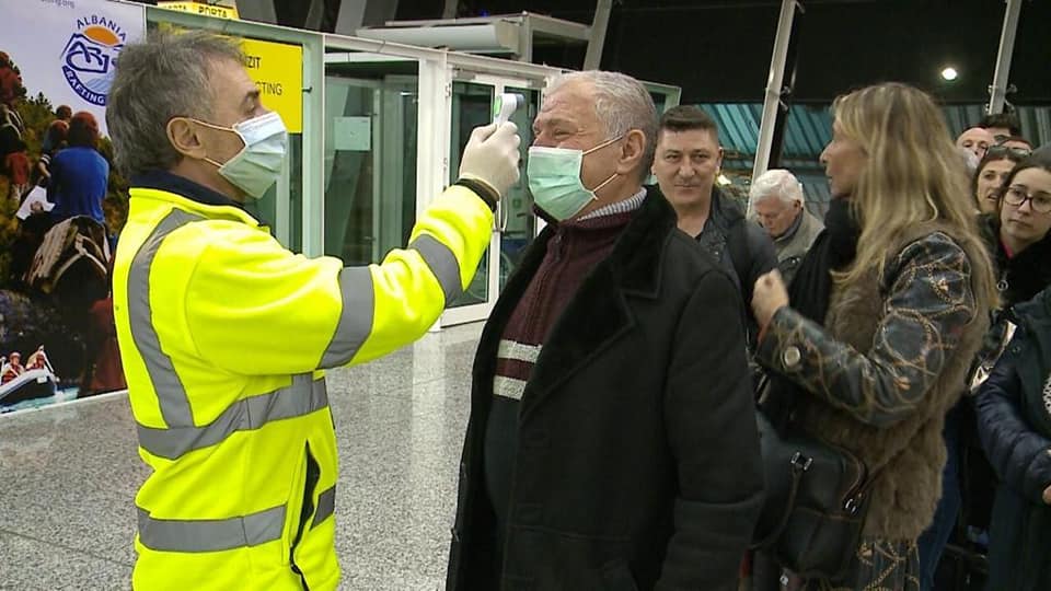 Diskutimi për mbylljen e kufijve më herët, Rama: Ata që e thonë e kanë gabim, shikoni si vendet e tjera po veprojnë më ngadalë Kufijte
