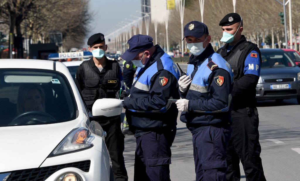 POLICIA