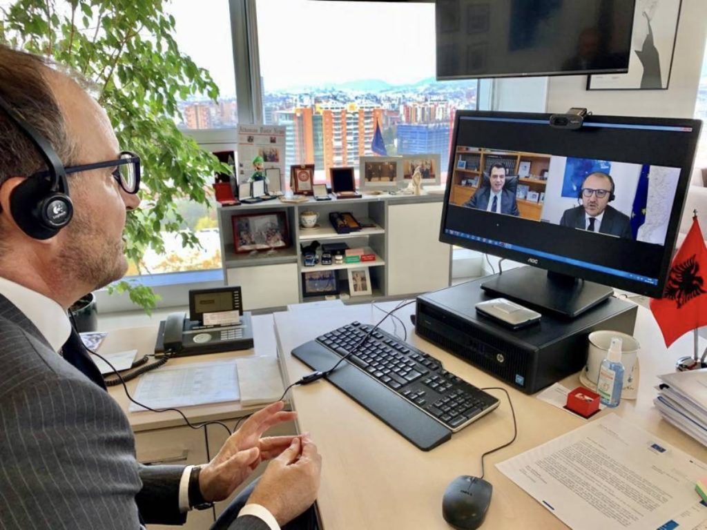 Soreca video- konferencë me kreun e PD për çeljen e negociatave: Duhet bashkëpunimi dhe monitorimi i opozitës Soreca 1