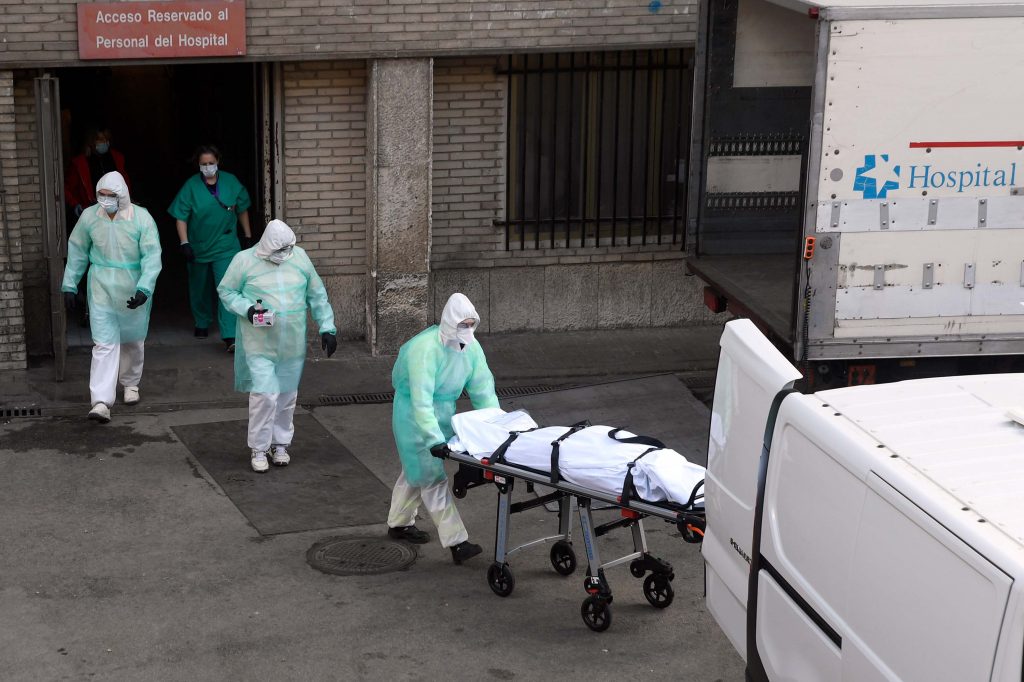 Një tjetër shtet në kolaps/ 72 mijë të prekur në total, Spanja në një linjë me Italinë Spanje