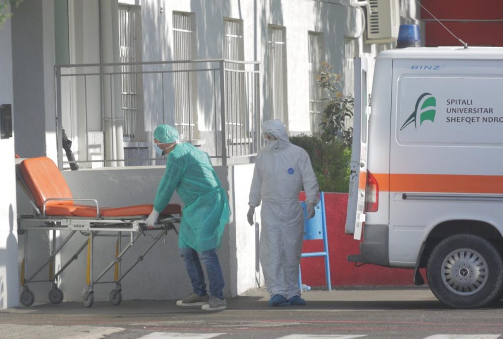 koronavirus pacienti karantina infektivi COVID19 Infektivi561