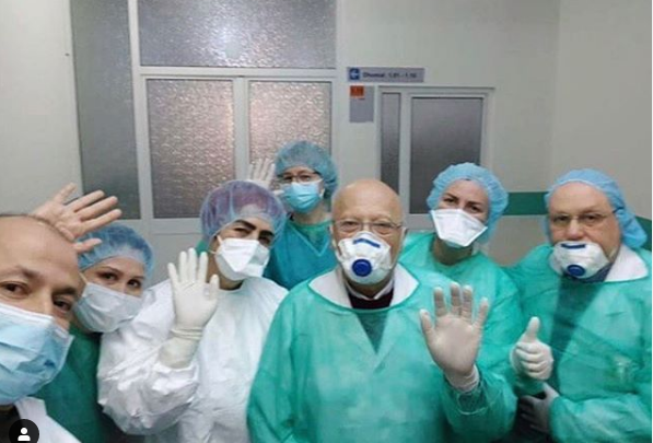 “Ai në mes është baba im, po rrezikon jetën e tij”, si e ndjeu DJ Vik Kraja infektimin e të atit, doktori i njohur u shtrua sot në spital kraja 597x405 1