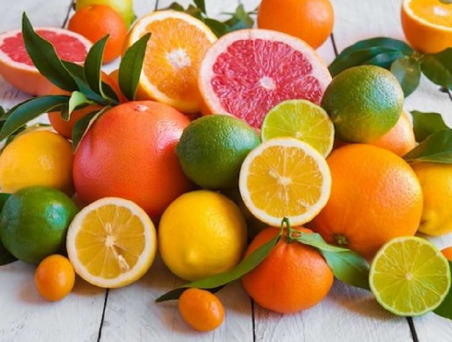 Fluturojnë çmimet e agrumeve, limoni mbi 250 lekë/kg, në disa raste mungon në treg limona
