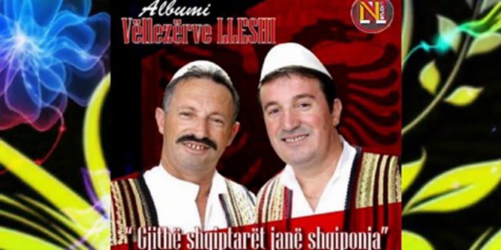 “Nga Kina e Mao Ce Dunit na ka ardh virusi i fundit”/Vëllezërit Lleshi thurin këngë për koronavirusin!(VIDEO) vellezerit lleshi 1