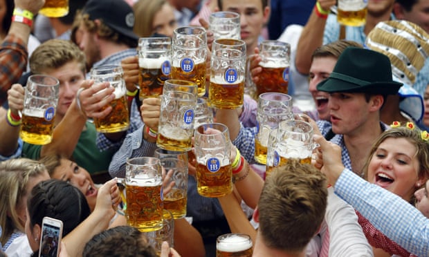 Koronavirusi anulon festën e birrës në Bavari 4362