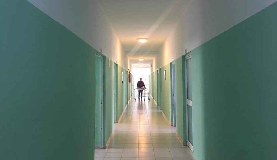 Të dhënat e MSH: 74 pacientë të hospitalizuar, 11 në terapi intensive, 3 të intubuar 46941002 1642982399140148 1872236665926320128 n e1585589778468