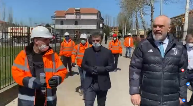 VIDEO/ Rama bën premtimin e madh nga Thumana: Sapo të fitojmë luftën me koronavirusin të gjithë… 640 0 5e8db1e5ec846