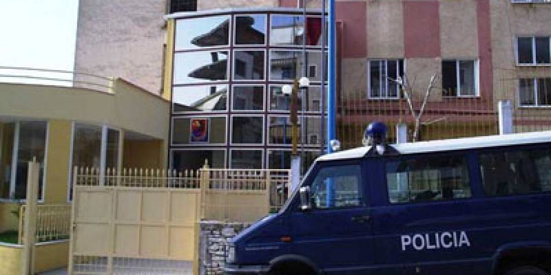 Abuzimi seksual në Sarandë/ I moshuari bie në kurthin e Policisë, ja çfarë i ka thënë vajzës brenda komisariatit 800 0 5ea1663a7bd5b