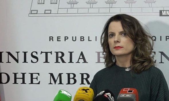 “Në Tiranë janë disa vatra infeksioni”, ekspertja: Ende nuk e kemi kaluar pikun Eugena Tomini 1