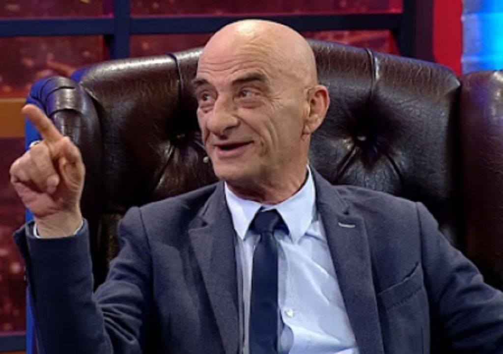 Cekja i Beratit: Më solli Edi Rama një dhuratë. U gëzova shumë thashë se ishin lekë brenda, por në fakt kishte… cekja beratit
