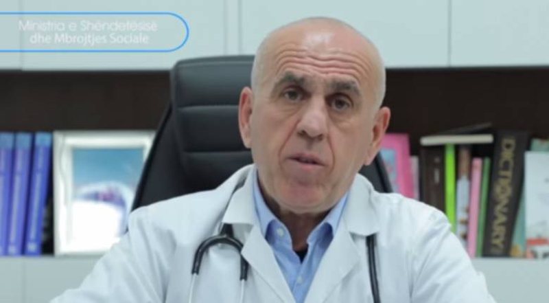 “Mund të bëjmë gabime gjatë kohës që zhvishemi”, Pëllumb Pipero tregon çfarë i ka ndodhur me njërin nga pacientët e shtruar me Covid 19 pipero 3