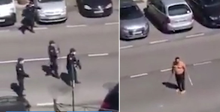 Policët shtypin mes dy makinave burrin e zhveshur me dy shpata samurai, që i kërcënonte me koronavirus polic kr