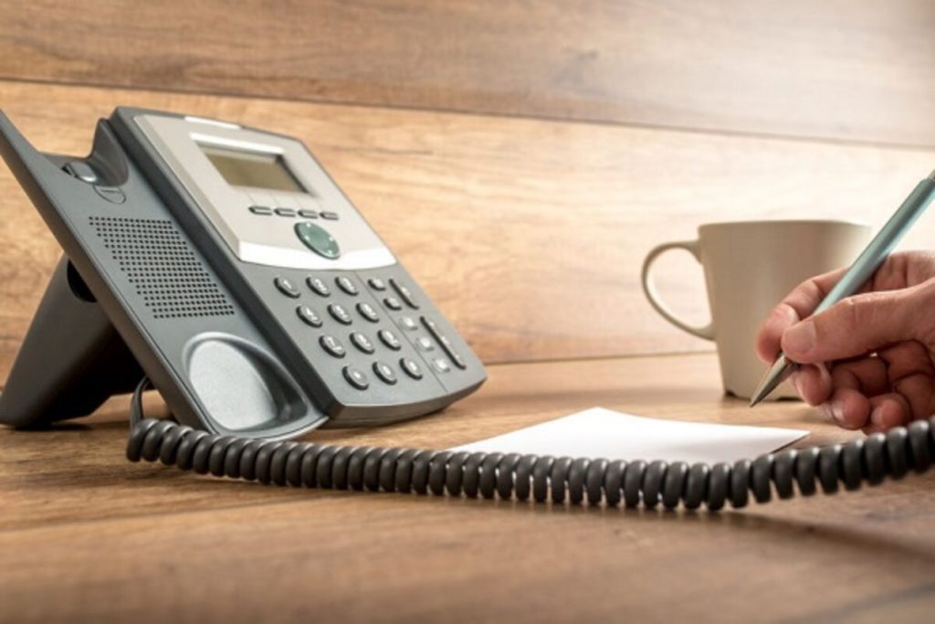 Të mundesh t’i përgjigjesh vetes dhe prindërve në këto ditë izolimi 3 telefon