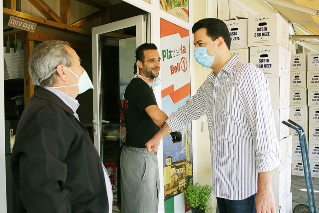 Basha takon qytetarët: Mbi 70% e shqiptarëve pa asnjë ndihmë ekonomike 0356e989 c351 4df5 94d4 e56ba429e9c4