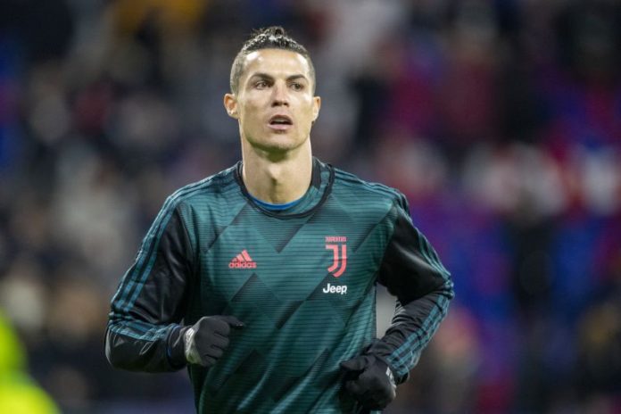 CR7 futet në karantinë pas kthimit në Torino 0cf03a80 65ce 11ea bfbe 7d8a1d212302 696x464 1