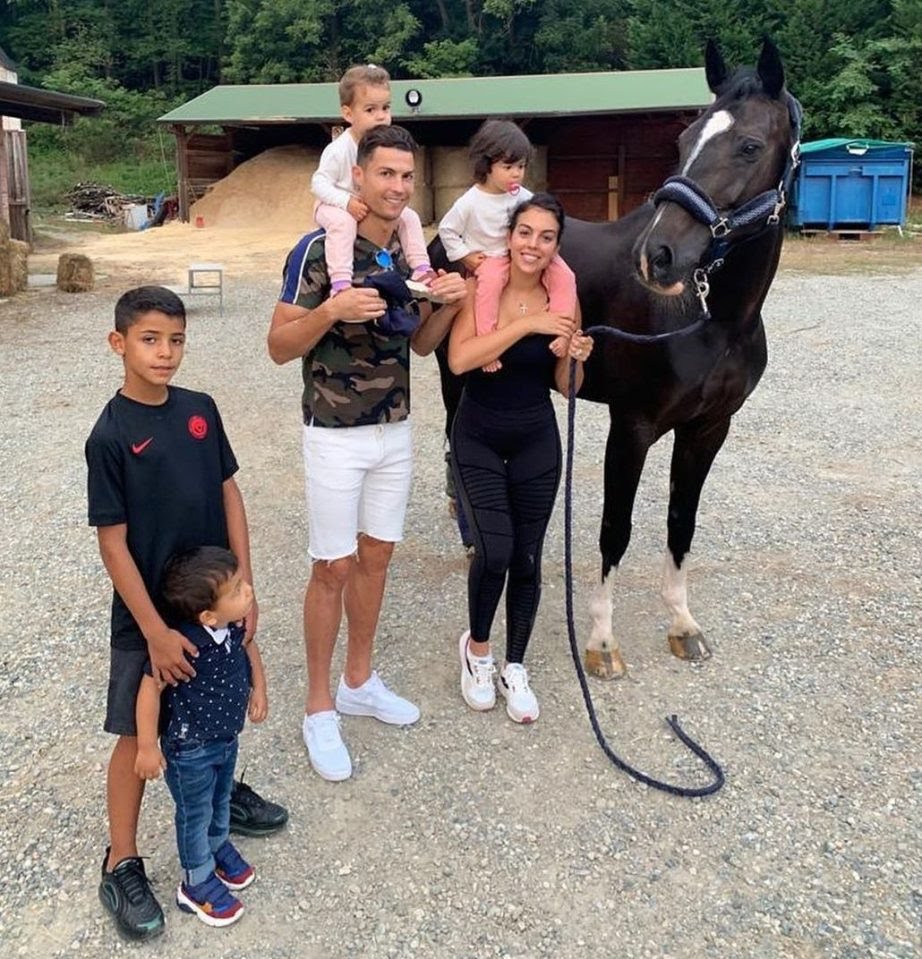 Cristiano Ronaldo do të bëhet baba për herë të pestë? Foto dhe fjalët e Georginës po bëjnë xhiron e rrjetit 2 1 4