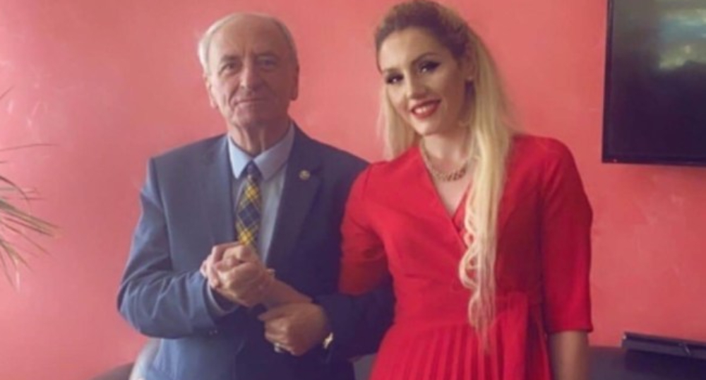Kryemyftiu i Maqedonisë së Veriut martohet me një vajzë 50 vjet më të re gjatë muajit të Ramazanit. Tërhoqi 1 mln euro nga banka Sylejman Rexhepi