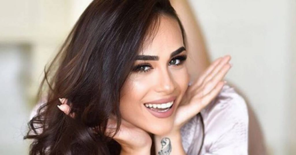 Xhensila Myrtezaj zbulon sozinë e saj dhe habitet. Ja çfarë komenti ka për të! Xhensila