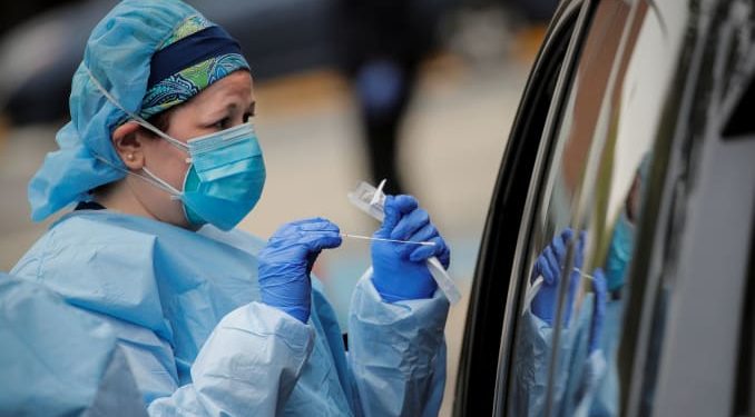 Zbulimi i ri i shkencëtarëve: Ky është rreziku më i madh për t’u infektuar me koronavirus covida 678x375 1