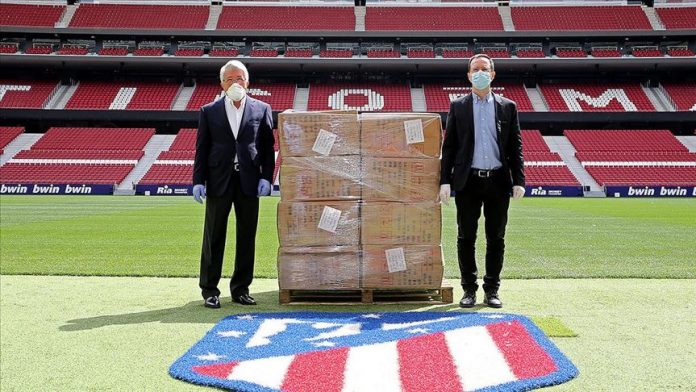 Atletico Madrid nis stërvitjen me maska e doreza! jd vdjkcn x. 696x392 1