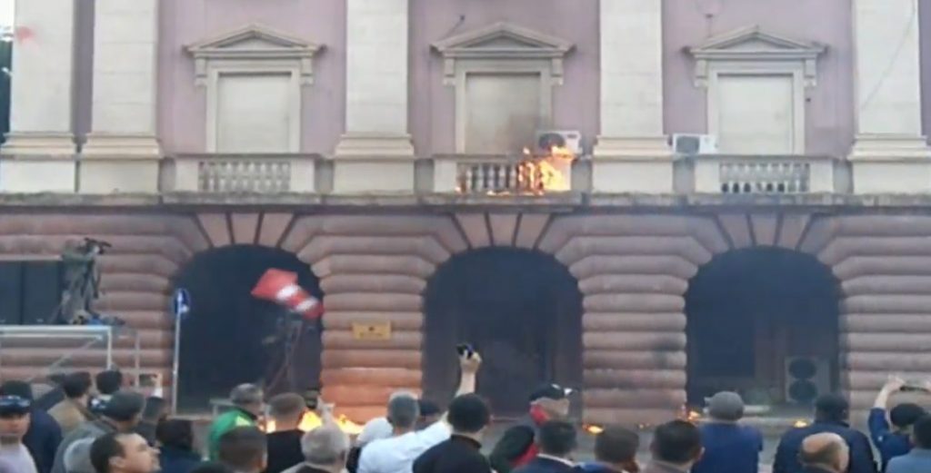 kryesia e kuvendit molotov