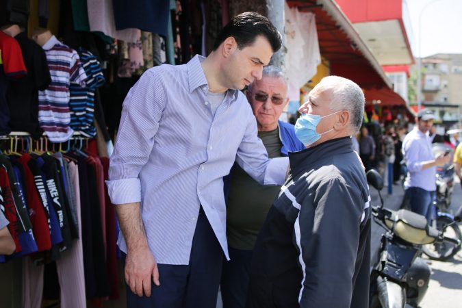 Basha takim me bizneset e vogla: Vendimi i qeverisë për t’iu mbyllur biznesin ishte i paligjshëm ryy 675x450 1