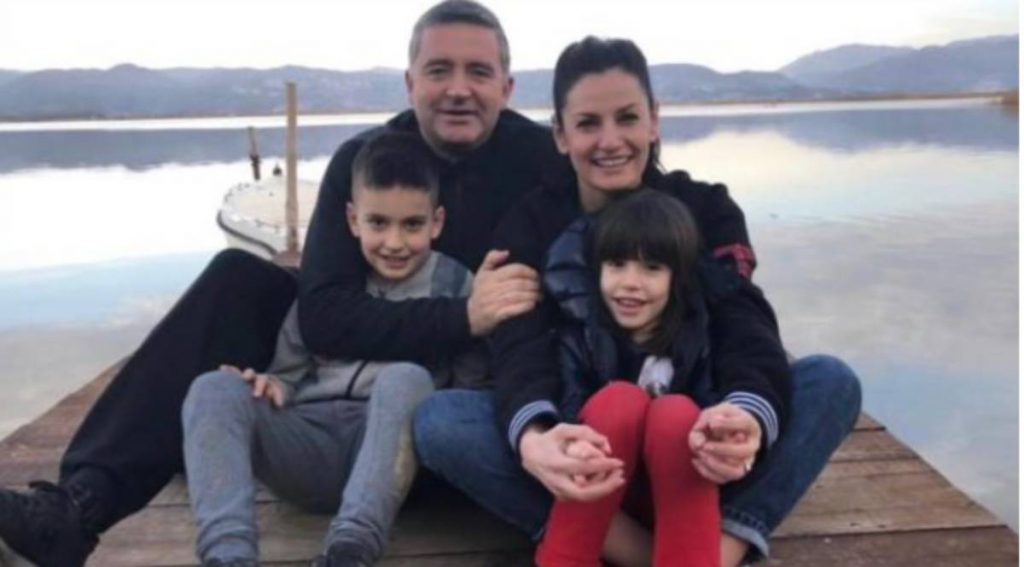 “Sa shumë i jam lutur Norës për ta bërë për vete”, Blendi Klosi flet për anën e tij si bashkëshort dhe baba Bendi Klosi 1