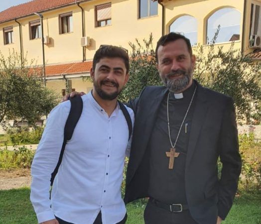 “Sa shumë gjana kisha me të thanë sot…”/ Mesazhi prekës i Dom Gjergj Metës për vrasjen e 24 vjeçarit nga Kruja Dom Gjergj Meta e1591344654462 524x450 1