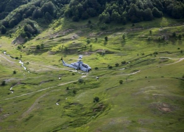 Apashët dhe marinsat amerikanë stërvitje me qitje reale me FA, Xhaçka: Treguan profesionalizmin e tyre, Shqipëria aleate e vyer në NATO FA 2