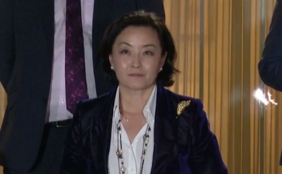 Ambasadorja amerikane ia lë ‘topin’ Bashës për “Zgjedhoren”: Kemi një marrëveshje, e ardhmja në duart e tij Yuri Kim