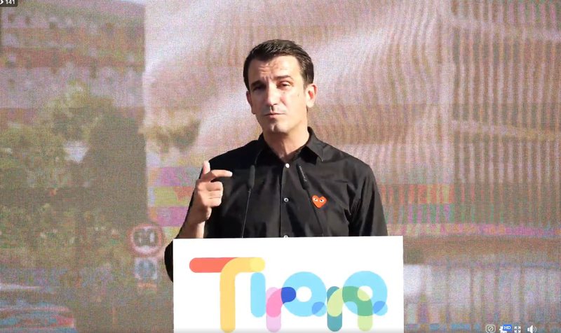 Veliaj tregon “aksidentin” kur ishte në çerdhe: Korniza me foton e Enverit me ra në fytyrë, u mbulova nga gjaku erion veliaj