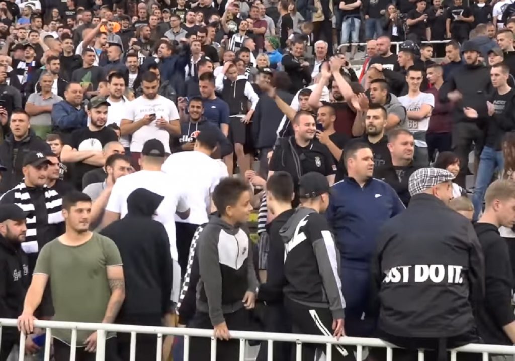 Derbi i Beogradit nuk pyet për koronavirusin, 20 mijë tifozë të pranishëm në stadium ndeshja serbi