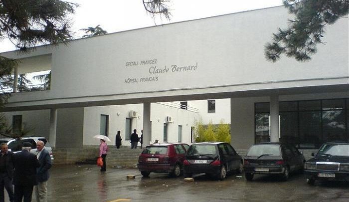 LAJM I FUNDIT/ Shifra të frikshme me infektimet tek Spitali Francez, rezulton pozitiv i gjithë blloku operator spitali francez