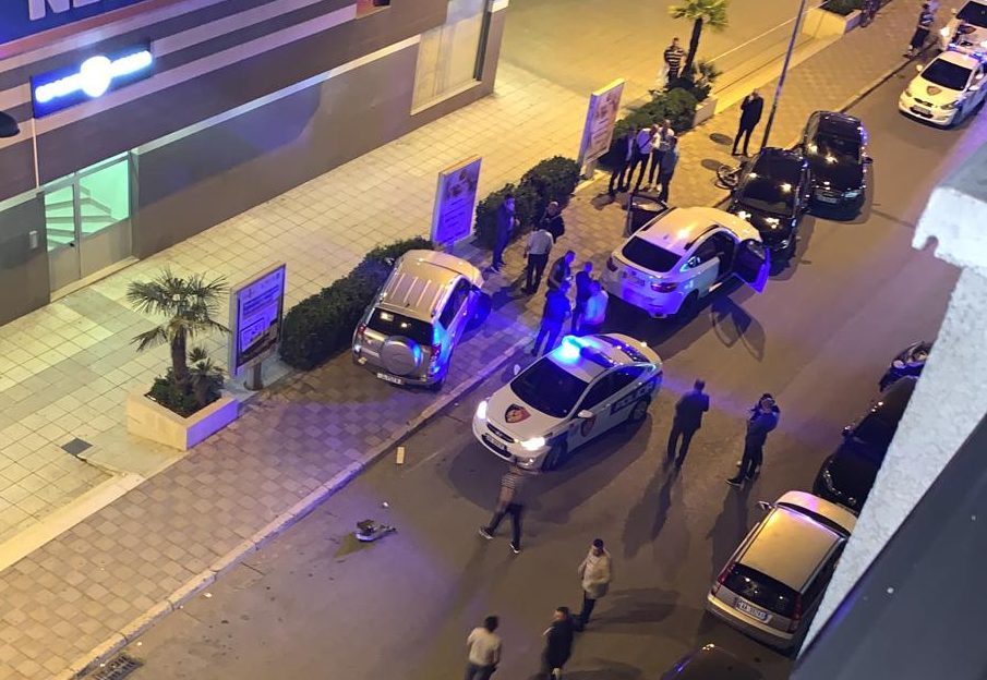Vrasja që tronditi sot Tiranën, gjendet një automjet i djegur në Prezë të Vogël vrasja