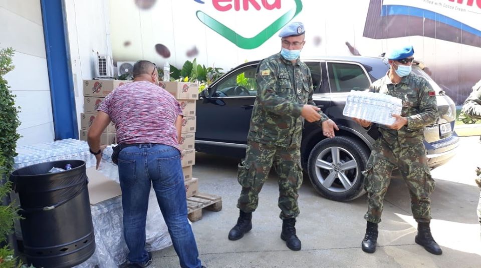 Operacionit të FA për ndihmë ndaj qytetarëve në Kakavijë i bashkohen bizneset në Gjirokastër. Xhaçka: Shqipëria, solidare 1 27