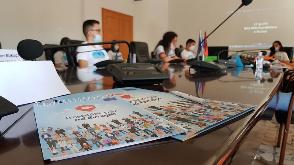 Angazhimi i të rinjve në vendimmarrjen lokale, të rinjtë e Matit bashkëbisedim me kryebashkiakun Malaj 1 117659490 1647466678750414 4849145141207013121 o
