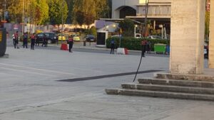 Tirana-Crvena Zvezda nën masa të rrepta sigurie, ja çfarë po ndodh në “Air Albania” 2 640 0 5f454a6ced83f