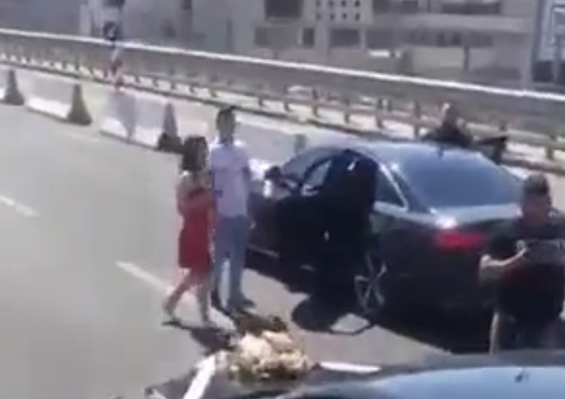 Ngjarje e pazakontë në autostradën Tiranë-Durrës, videoja që po bën ‘xhiron e rrjetit’ 800 0 5688a43c5e6b7fd42aed74f59064b18e