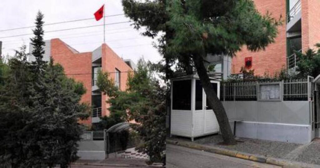Ambasada shqiptare në Greqi jep njoftimin e rëndësishëm për emigrantët Ambasada 2