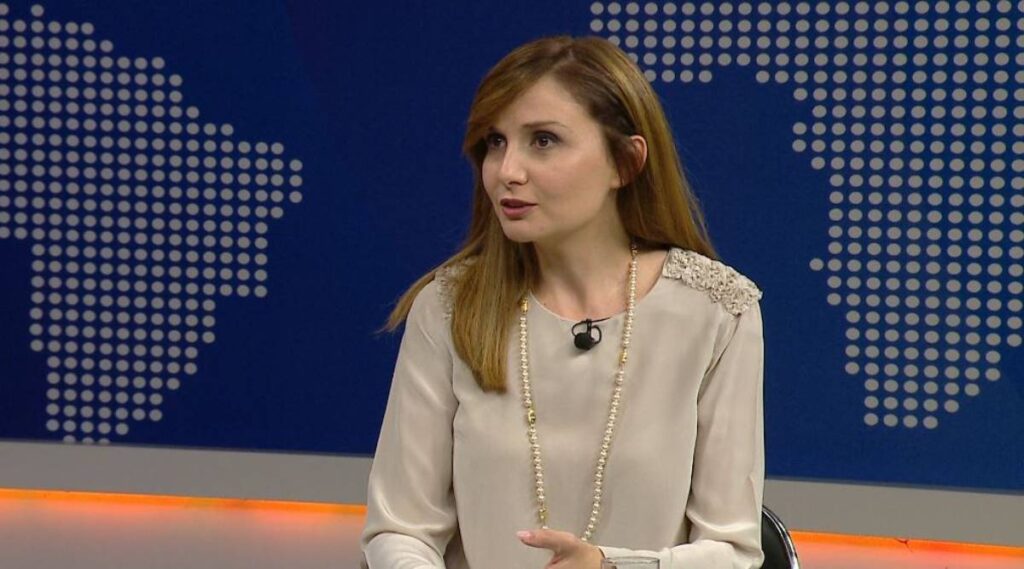 Ish-deputetja e PD publikon studimin e Global Initiative: Shqipëria e zhytur në korrupsion e pastrim parash, 50% e shqiptarëve paguajnë ryshfet Jorida Tabaku1