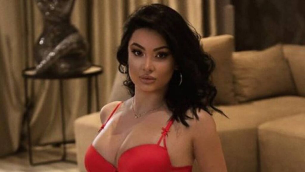 Juristja seksi shqiptare: Fotot hot m’i kërkon puna Redona Koci1