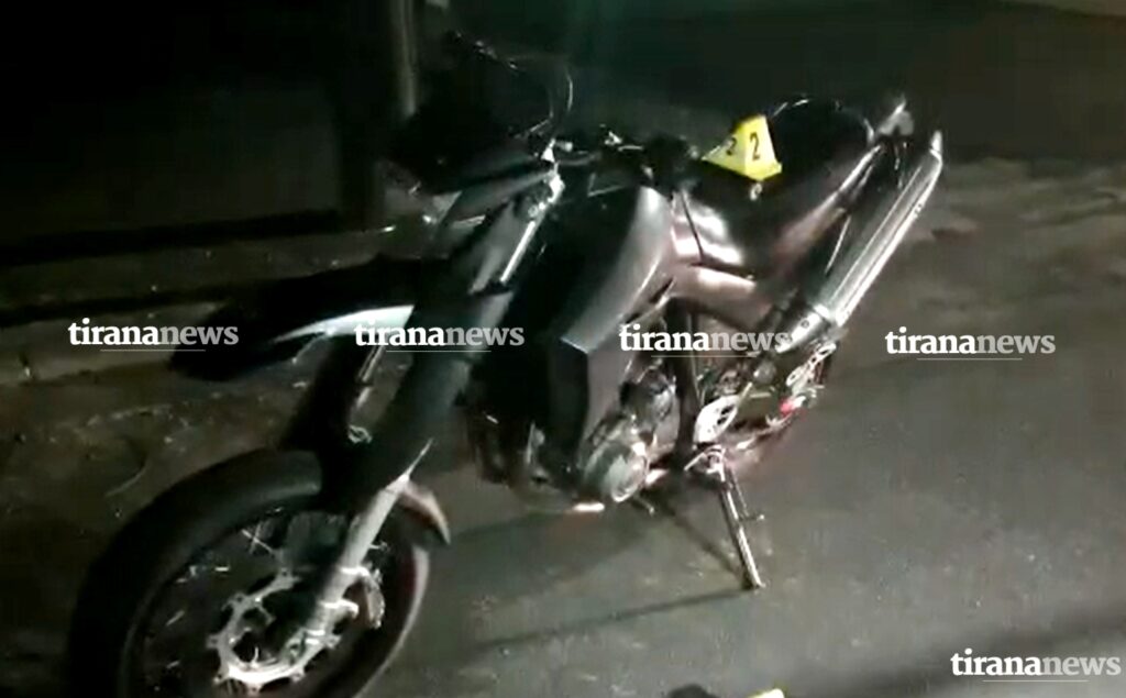 Plagosja në Shkodër/ Policia jep detajet e para : Dy të rinjtë u qëlluan në këmbë… Tirananews.al 3