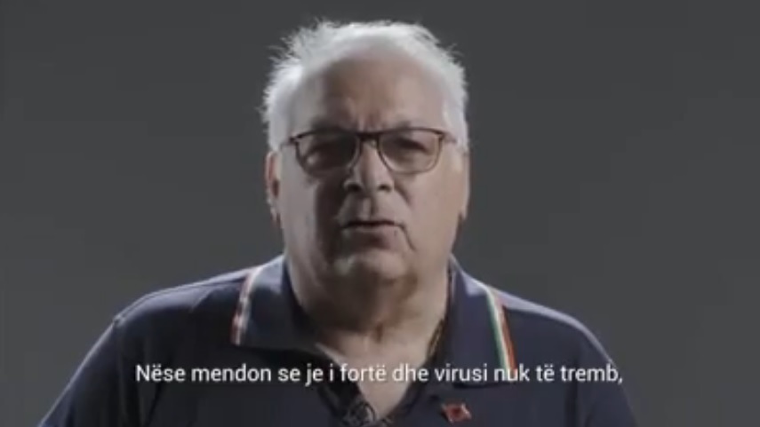 A je aq i fortë sa të mbash në maskë? Ambasada Italiane mesazh sensibilizues për COVID-19 përmes mjekëve që erdhën në Shqipëri mjek